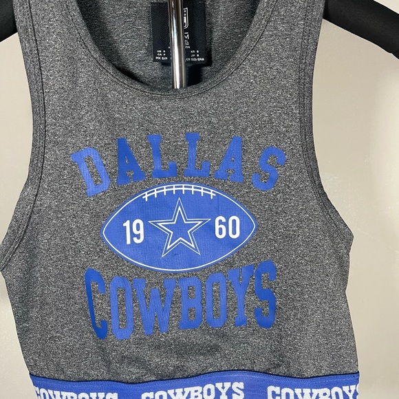 NFL Team Apparel - Dallas cowboys crop shirt - Picture 2 of 5